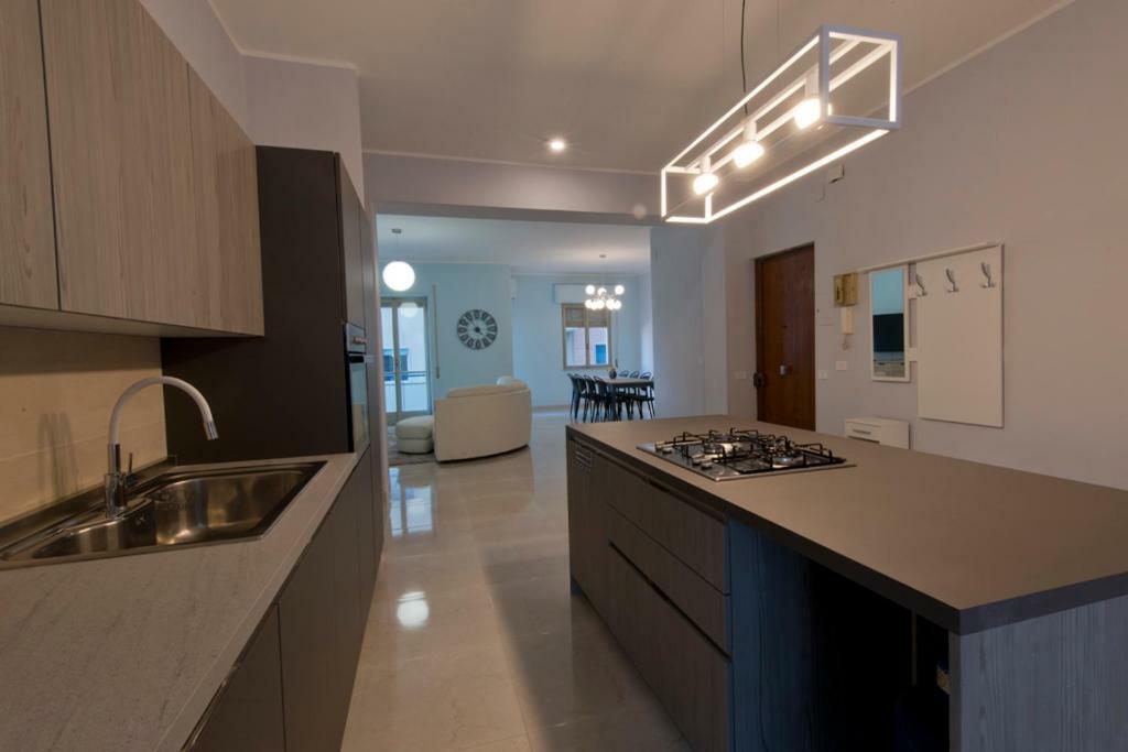 Апартаменти Casa Bella - 3 Baths - Walk To Ortigia Syracuse Екстер'єр фото