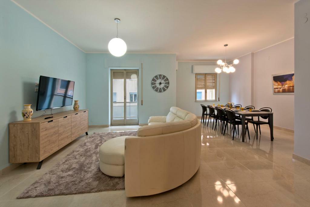 Апартаменти Casa Bella - 3 Baths - Walk To Ortigia Syracuse Екстер'єр фото